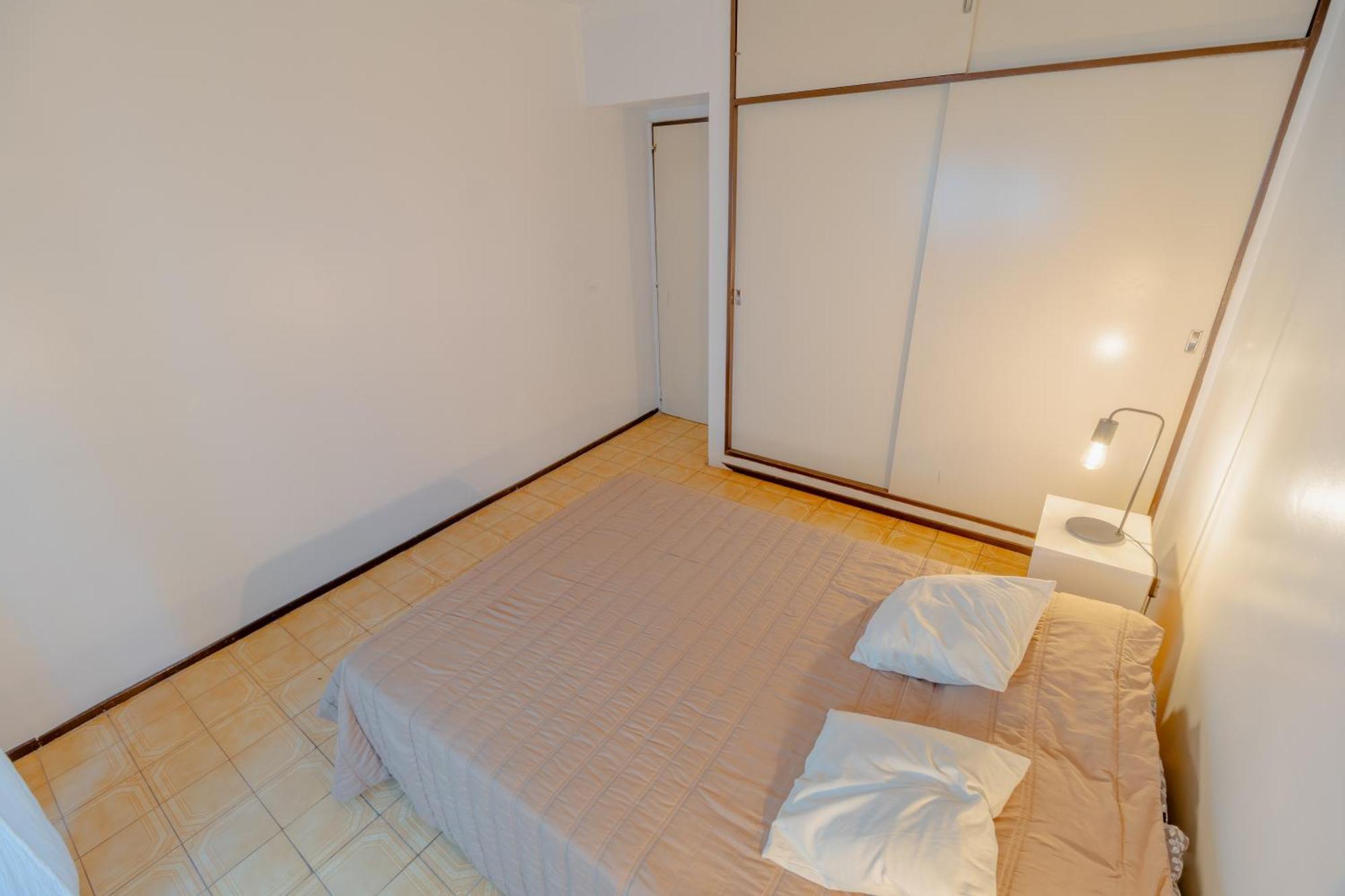 Apartamento Check And - Bolivar Ii - 4 Huespedes Amplio Y Centrico Con Balcon